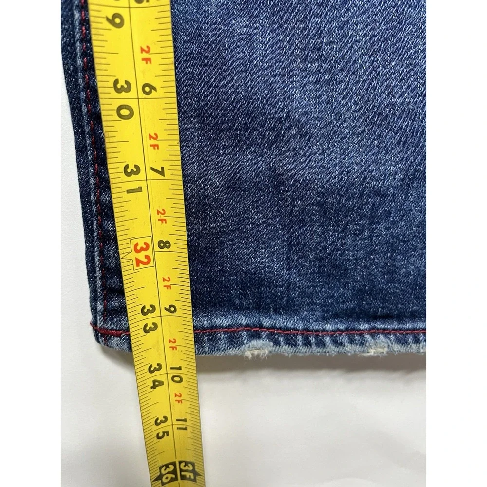 True Religion NWT Geno Relaxed Slim Jeans Men's 38 Distressed‎ Medium Wash Flap
